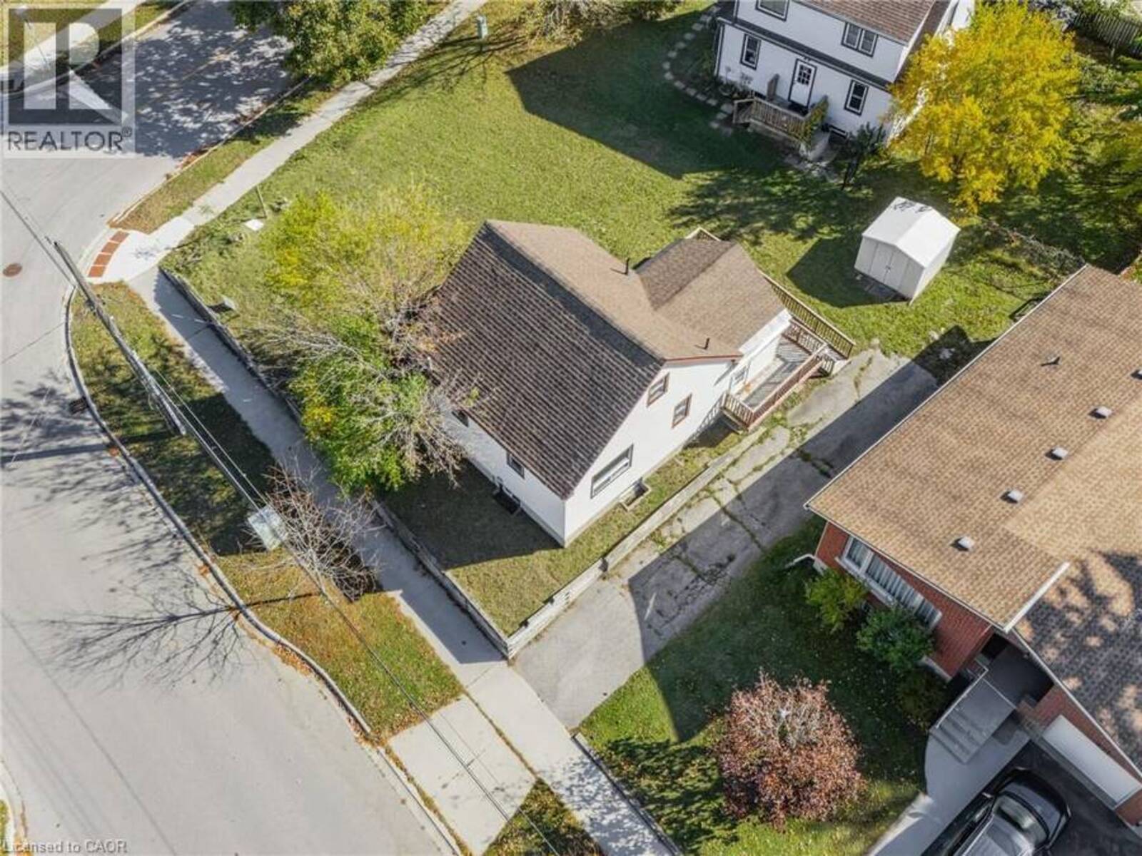 439 ALICE Avenue, Kitchener, Ontario N2M 2A3