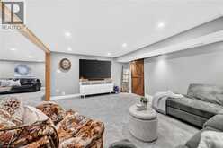 225 MACCRAE Drive | Caledonia Ontario | Slide Image Thirty-five