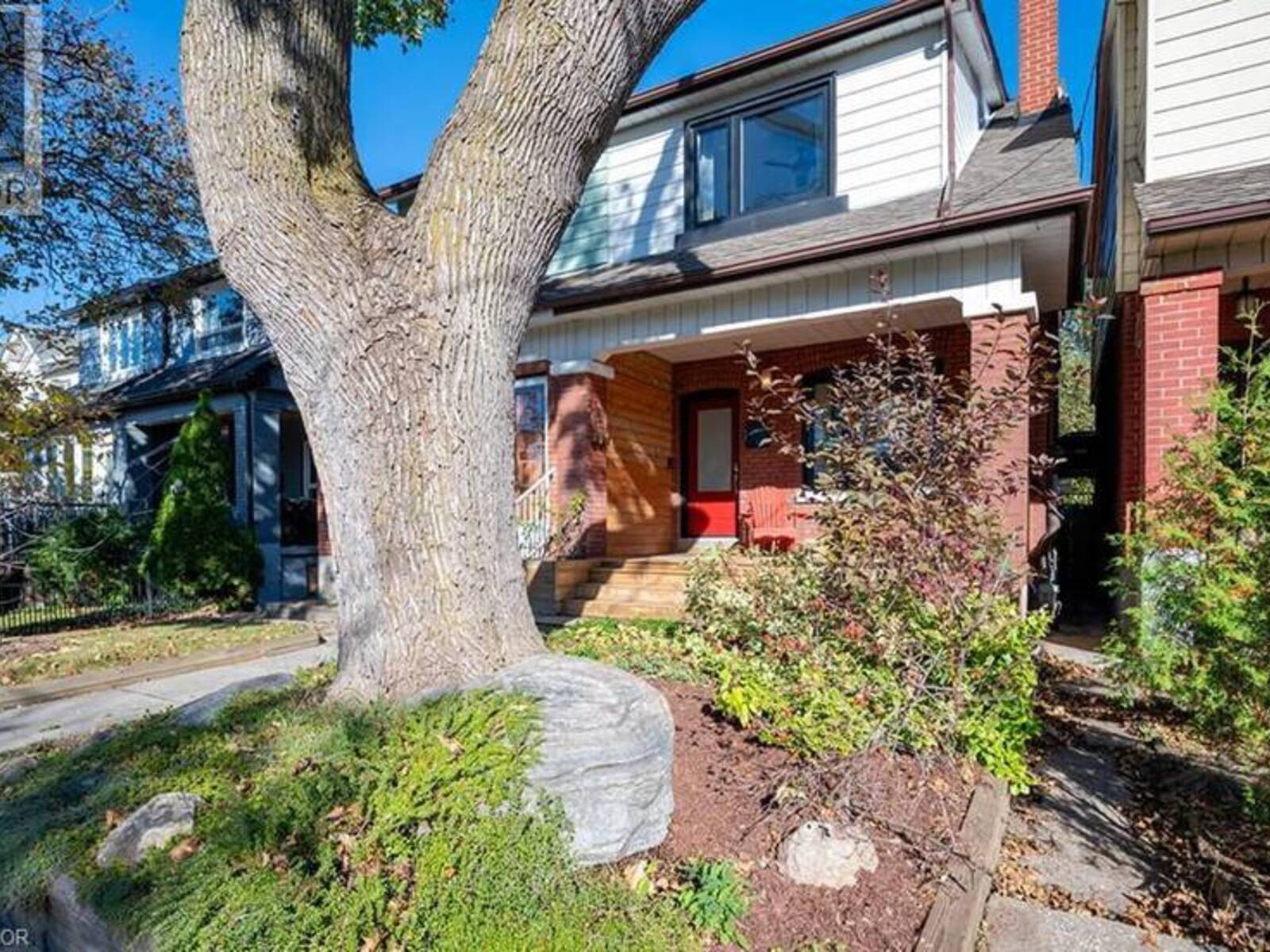213 BOON Avenue, Toronto, Ontario M6E 3Z7