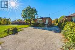 928 UPPER GAGE Avenue | Hamilton Ontario | Slide Image Two