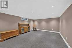 995 UPPER WELLINGTON Street | Hamilton Ontario | Slide Image Thirty-three