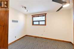 28 SHADYSIDE Avenue | Hamilton Ontario | Slide Image Seventeen