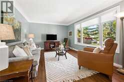 18 EVELYN Crescent | Kitchener Ontario | Slide Image Twelve