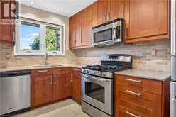 6 SANDRINGHAM Avenue | Hamilton Ontario | Slide Image Ten