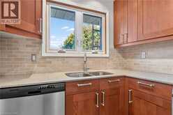 6 SANDRINGHAM Avenue | Hamilton Ontario | Slide Image Nine