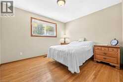 6 SANDRINGHAM Avenue | Hamilton Ontario | Slide Image Sixteen