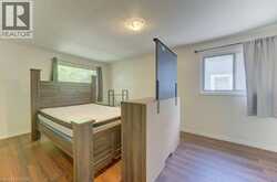 8 MARSHALL Street | Waterloo Ontario | Slide Image Fifteen
