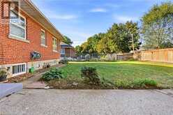 2117 MAPLEWOOD Drive | Burlington Ontario | Slide Image Thirty-five