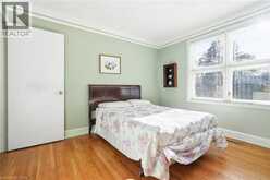 2117 MAPLEWOOD Drive | Burlington Ontario | Slide Image Seventeen