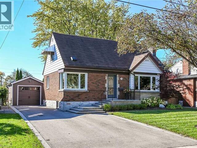 10 MULOCK Avenue Hamilton Ontario, L8T 1H3 - 3 Bedrooms Home For Sale
