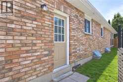 93 WELLANDVALE Drive | Welland Ontario | Slide Image Four