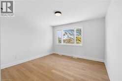 6345 JEWEL Common | Niagara Falls Ontario | Slide Image Thirty