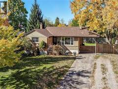 17 TRANQUILITY Street Brantford Ontario, N3R 3H6