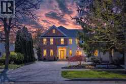 736 RYE Street | Niagara-on-the-Lake Ontario | Slide Image Two