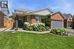 7 ROCKHAVEN Lane | Waterdown Ontario | Slide Image Three