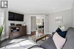 7 ROCKHAVEN Lane | Waterdown Ontario | Slide Image Eight