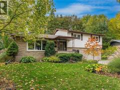 33 SHADYWOOD Crescent Kitchener Ontario, N2M 4J1