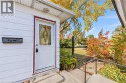 190 WINEWOOD Avenue | Gravenhurst Ontario | Slide Image Six