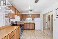 154 MEMORIAL Avenue | Hamilton Ontario | Slide Image Thirteen