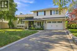 368 AURORA Crescent | Burlington Ontario | Slide Image Three