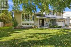 368 AURORA Crescent | Burlington Ontario | Slide Image Four