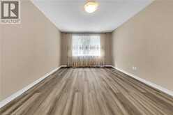 8541 SWEET CHESTNUT Drive | Niagara Falls Ontario | Slide Image Twenty-three