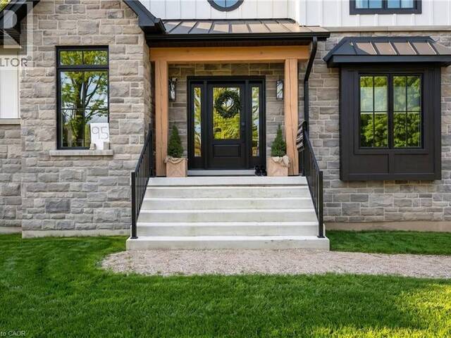 95 DAWN Avenue Guelph Ontario, N1G 4X2 - Home For Sale