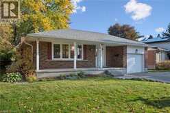 86 LOWER CANADA Crescent | Kitchener Ontario | Slide Image Three