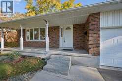 86 LOWER CANADA Crescent | Kitchener Ontario | Slide Image Four