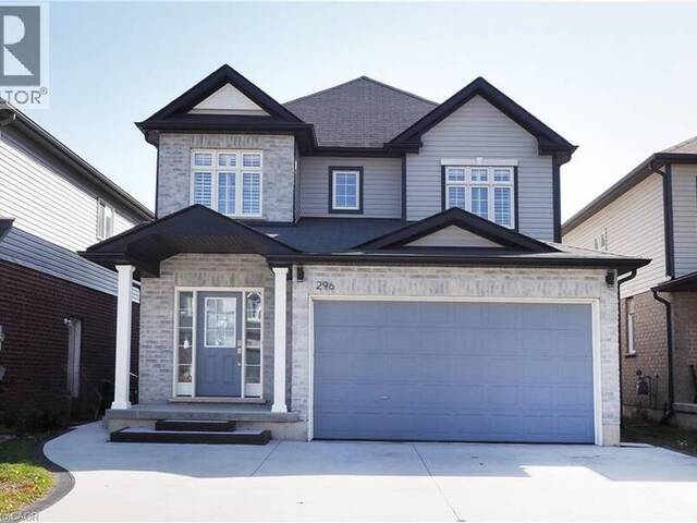 296 COUNTRYSTONE Crescent Kitchener Ontario, N2N 3S2 - Multi-family Home For Sale