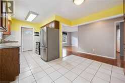 212 HERITAGE Drive | Kitchener Ontario | Slide Image Ten