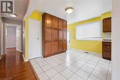 212 HERITAGE Drive | Kitchener Ontario | Slide Image Eight