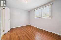 212 HERITAGE Drive | Kitchener Ontario | Slide Image Eighteen