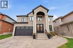916 FOXBROOK Court | Kitchener Ontario | Slide Image Four