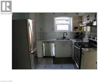 194 DELAWARE Avenue | Hamilton Ontario | Slide Image Seventeen