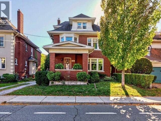 194 DELAWARE Avenue Hamilton Ontario, L8M 1W1 - Multi-family Home For Sale