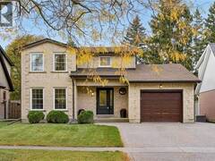 128 SUNPOINT Crescent Waterloo Ontario, N2V 1V1