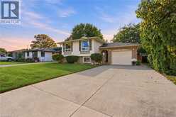 31 BENDINGROAD Crescent | St. Catharines Ontario | Slide Image One