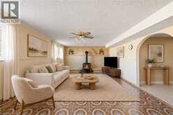 31 BENDINGROAD Crescent | St. Catharines Ontario | Slide Image Four