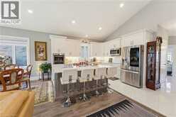 24 WINCHESTER Crescent | Listowel Ontario | Slide Image Eight