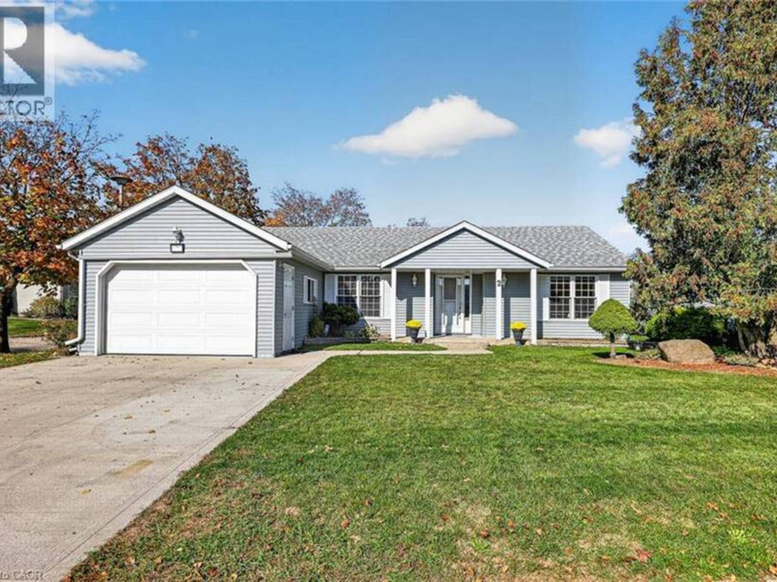 2 GARDEN Place, Wilmot, Ontario N3A 2E6