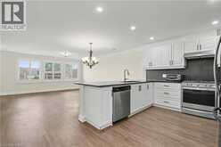 22 SISTER KERN Terrace | Hamilton Ontario | Slide Image Ten