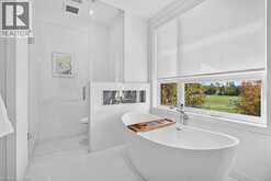 418 PINE COVE Road | Burlington Ontario | Slide Image Twenty-seven