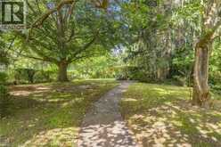 313 NORTH SHORE Boulevard W | Burlington Ontario | Slide Image Forty