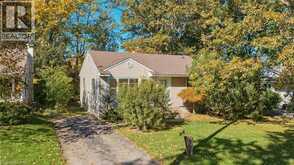 55 LAKEVIEW Avenue | Grimsby Ontario | Slide Image Three