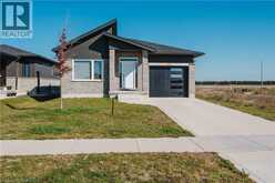 329 MARY ROSE Avenue | Port Elgin Ontario | Slide Image Two