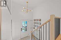 5090 BLACKHEATH Road | Hamilton Ontario | Slide Image Three