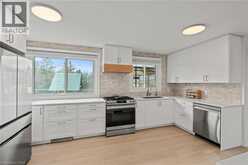 5090 BLACKHEATH Road | Hamilton Ontario | Slide Image Eight