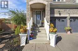 97 NARBONNE Crescent | Hamilton Ontario | Slide Image Six