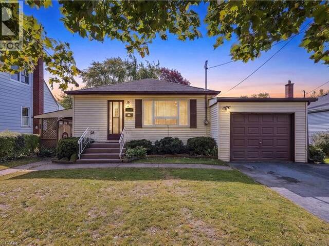 7112 DUNN Street Niagara Falls Ontario, L2G 2R8 - 2 Bedrooms Home For Sale